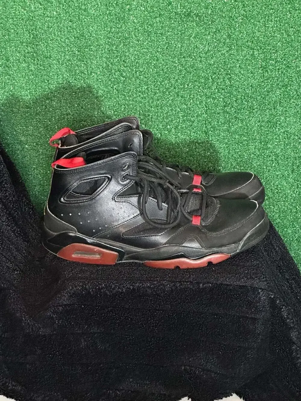 Jordan Flight Club 91 Black Varsity Red Dandelion 555475-067 Men Size 10